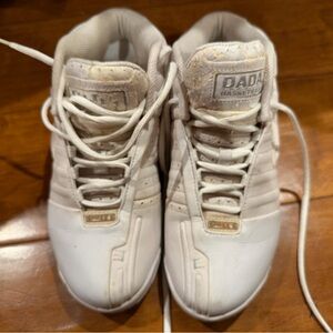 Dada Supreme Spinner White Basketball Sneakers